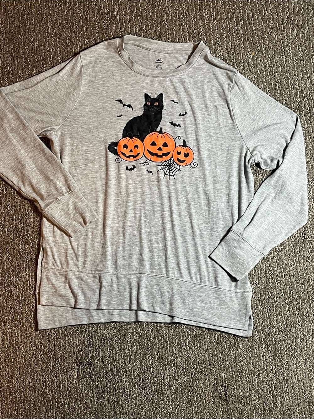 Cozy Halloween Black Cat & Pumpkins Long Sleeve Tee - Gray